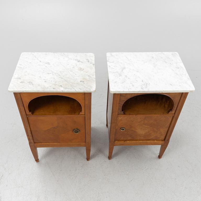 A pair of bedside tabled, 1910's/20's.