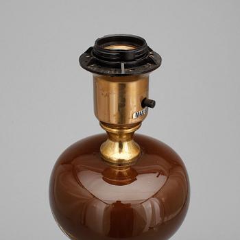 BORDSLAMPA, AB Stilarmatur, Tranås, 1900-talets andra hälft. Märkt undertill.