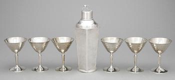 SHAKER och GLAS, 7 delar, nysilver, art deco, 1930-tal.