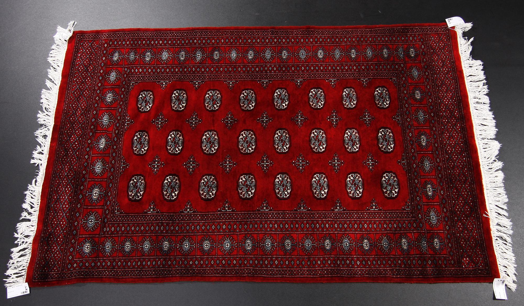 MATTA, orientalisk, 125x190.