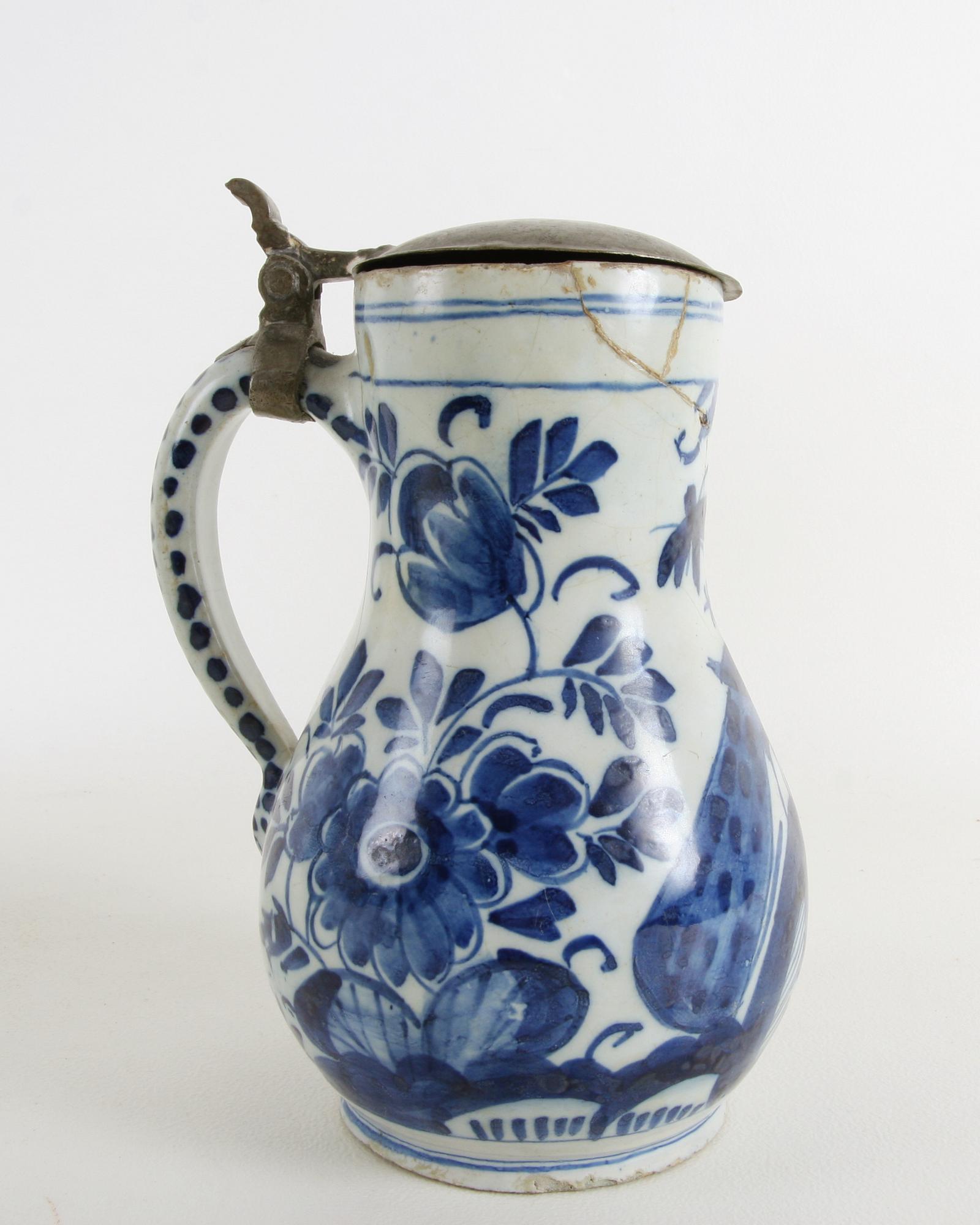 KANNA, fajans, troligen Holland 1700-tal.