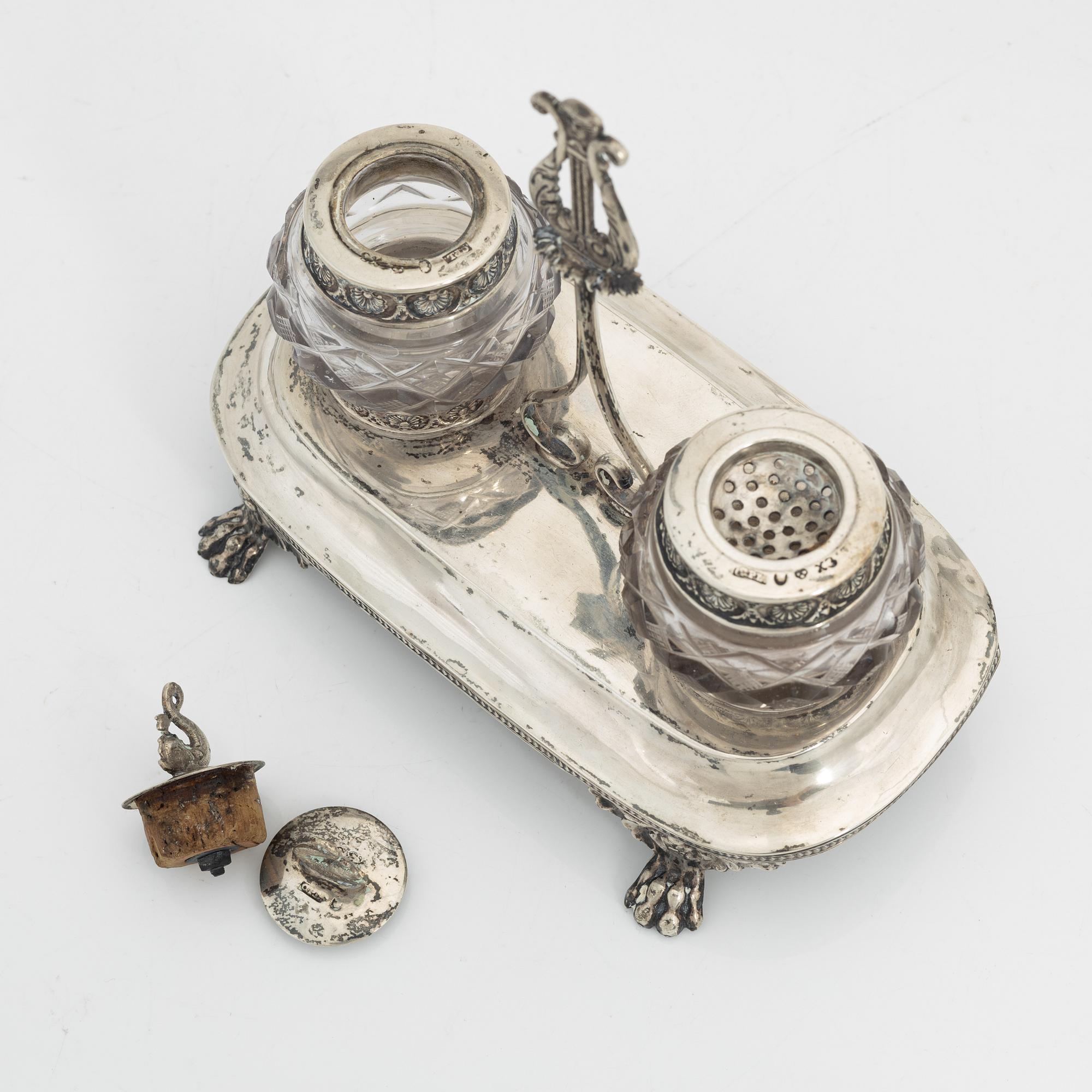 Carl Petter Lampa, skrivställ, silver och glas, empire, Stockholm 1828.