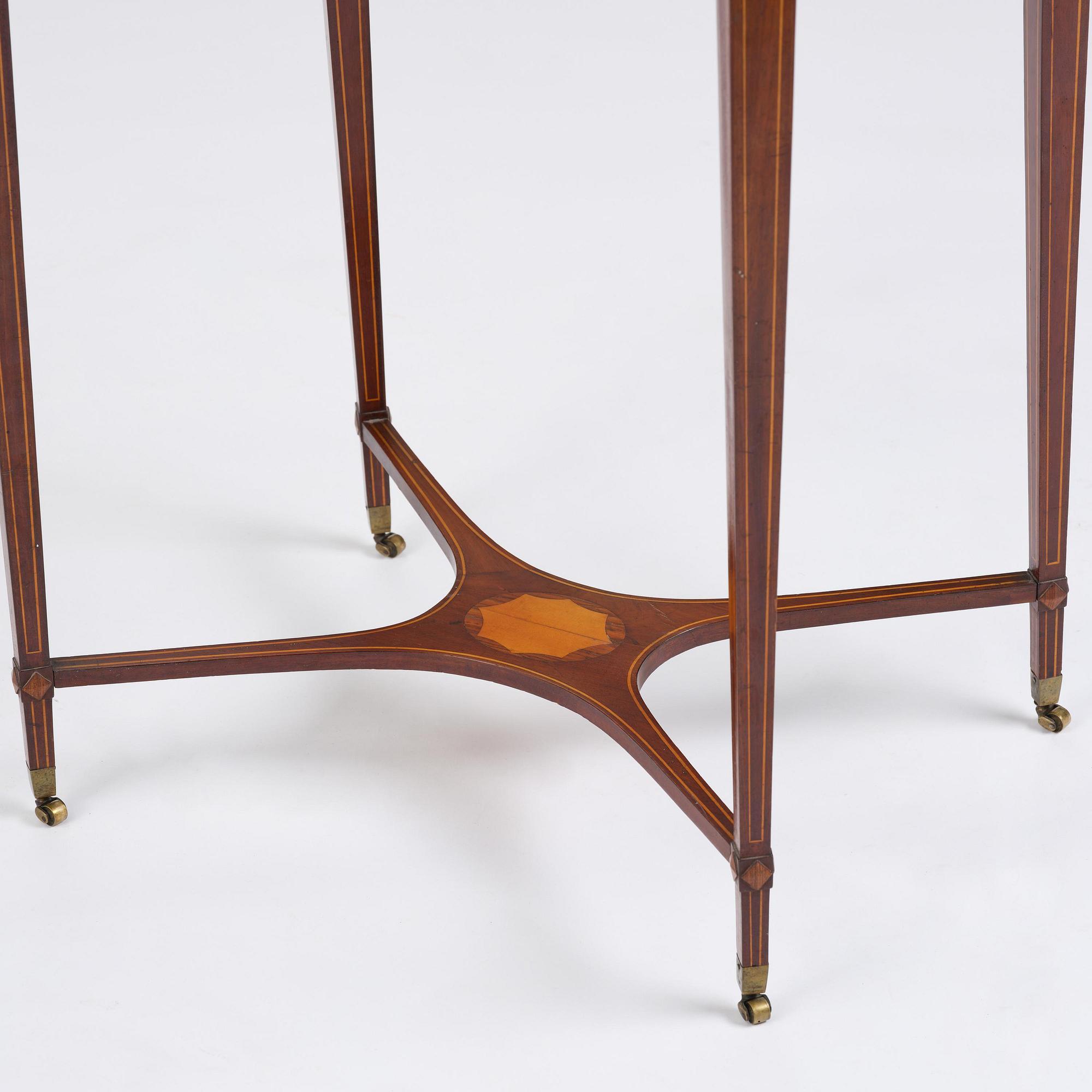 A late gustavian mahogny trey table, late 18th century.