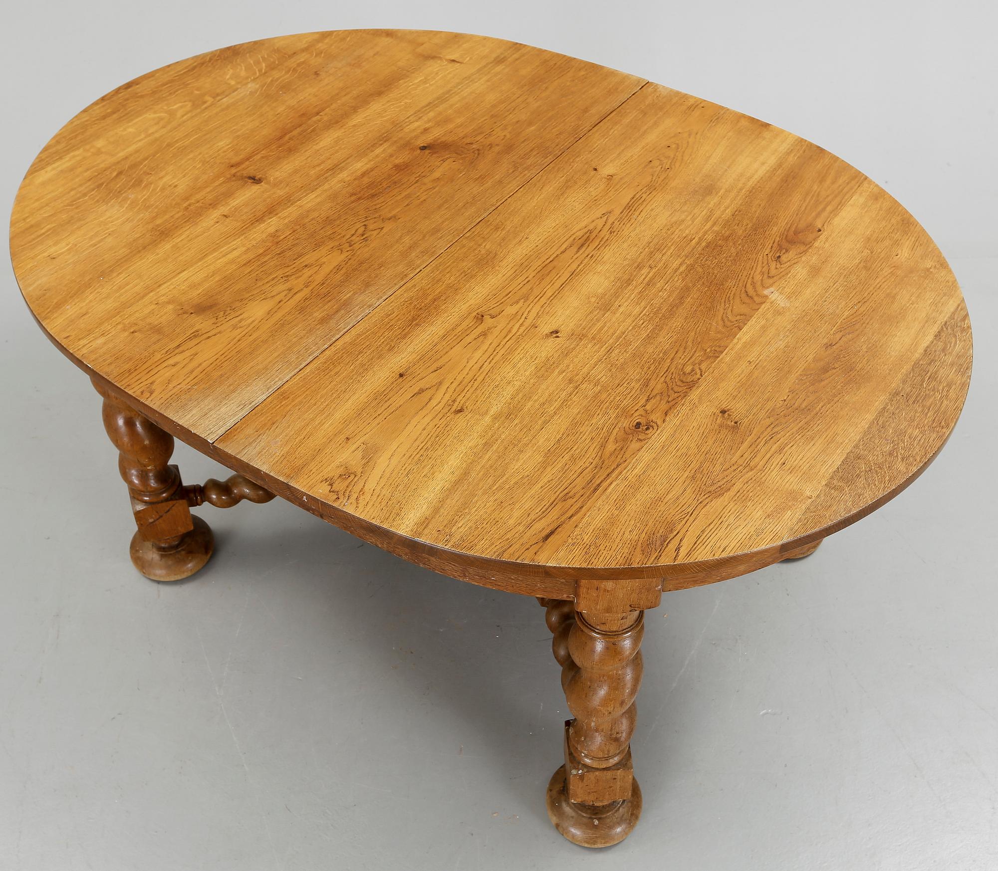 MATBORD, barockstil, 1900-talets andra hälft.