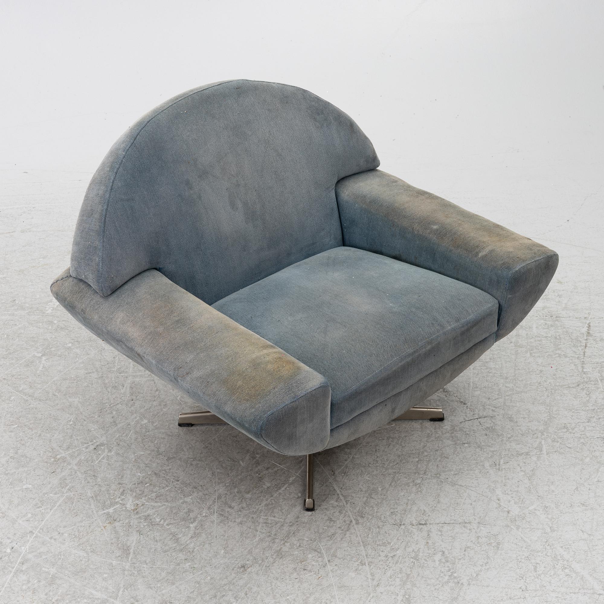 Johannes Andersen, a 'Capri' sofa and armchair, Trensum, 1960's.