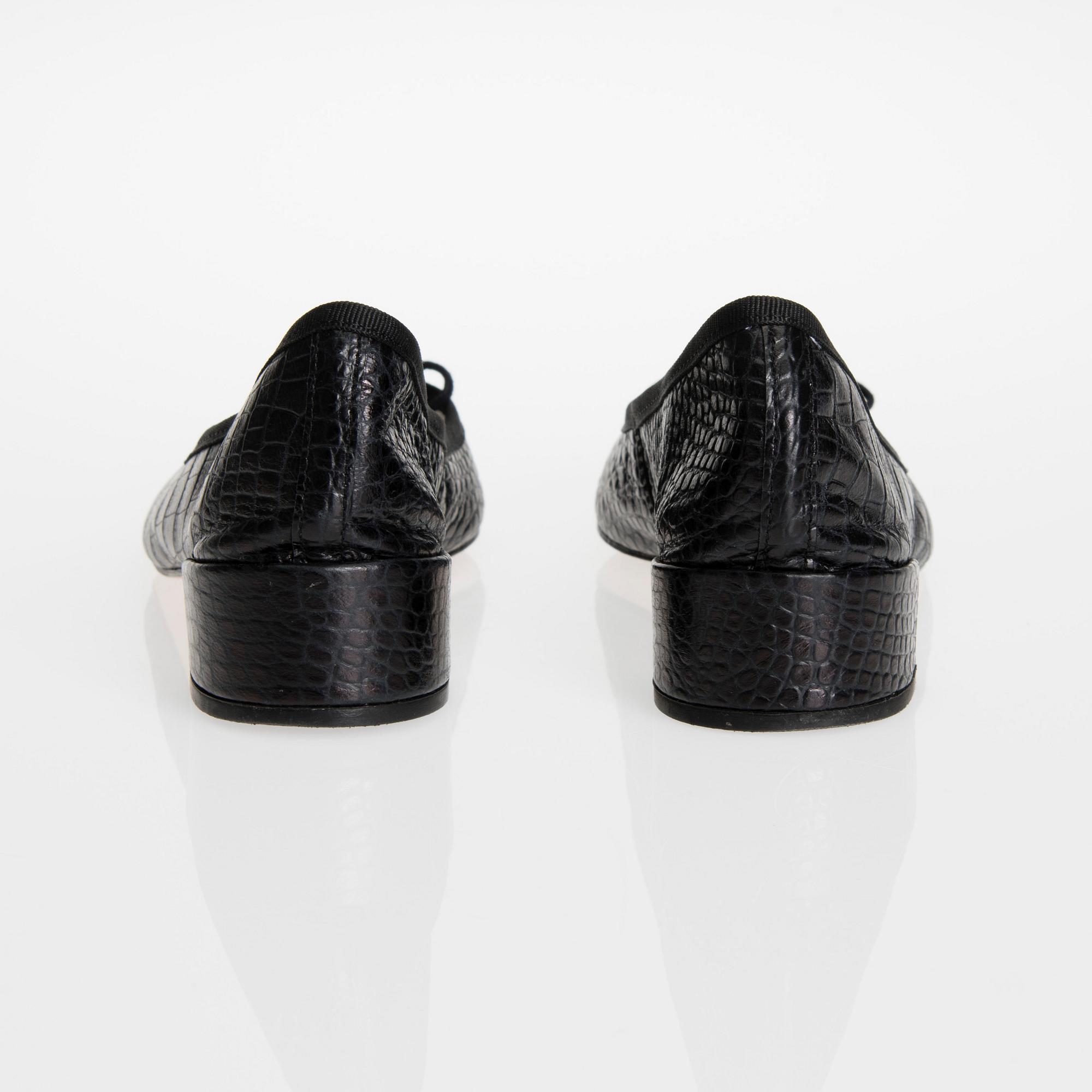 KENGÄT, Repetto.