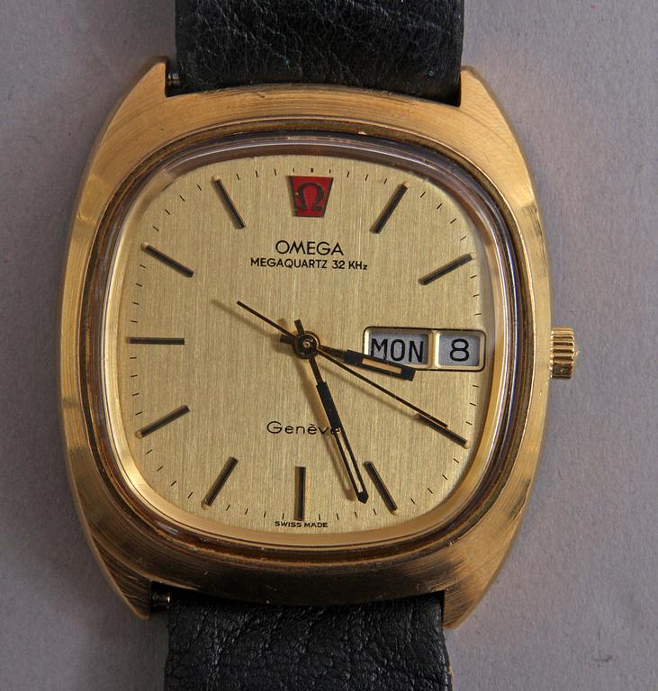 HERRARMBANDSUR, Omega Megaquartz 32 KHz.