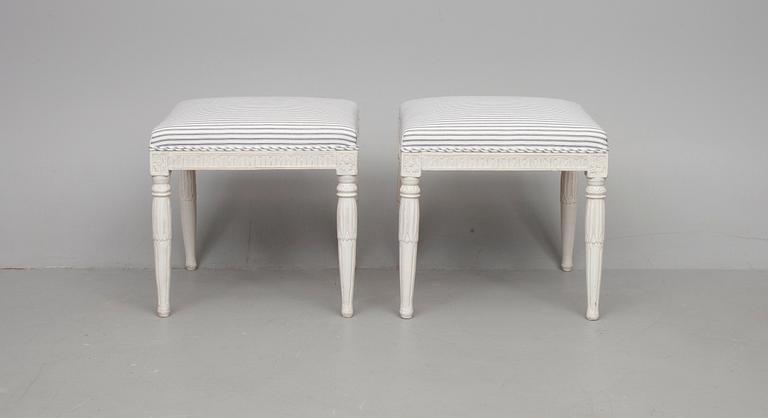 A PAIR OF STOOLS.