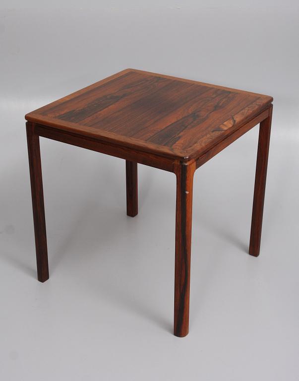 BORD, ett par. "Florida" design Folke Ohlsson för Tingströms. 1900-talets andra hälft.