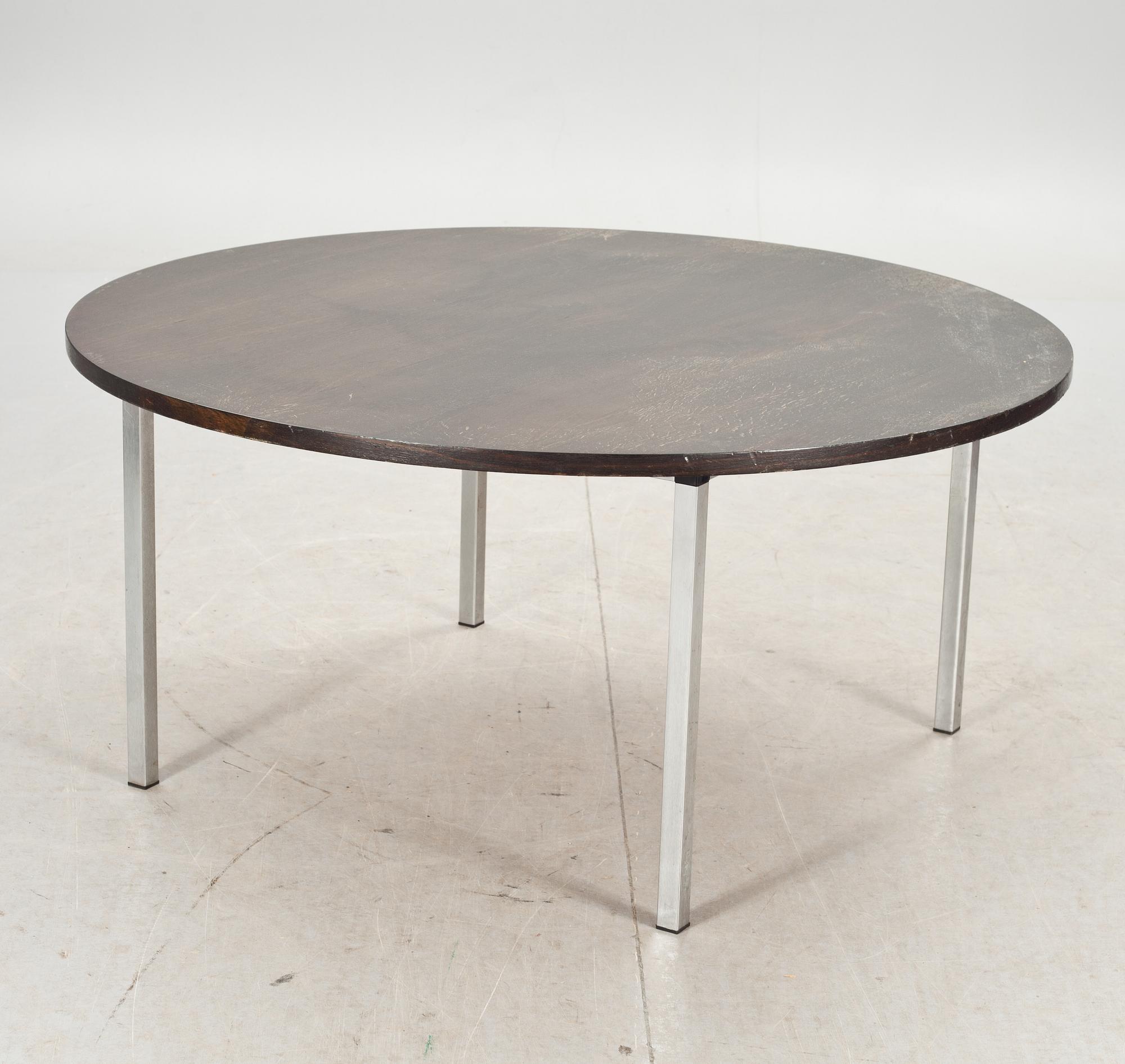 SOFFBORD, svartek, 1900-tal, brickmärkt, 1968.