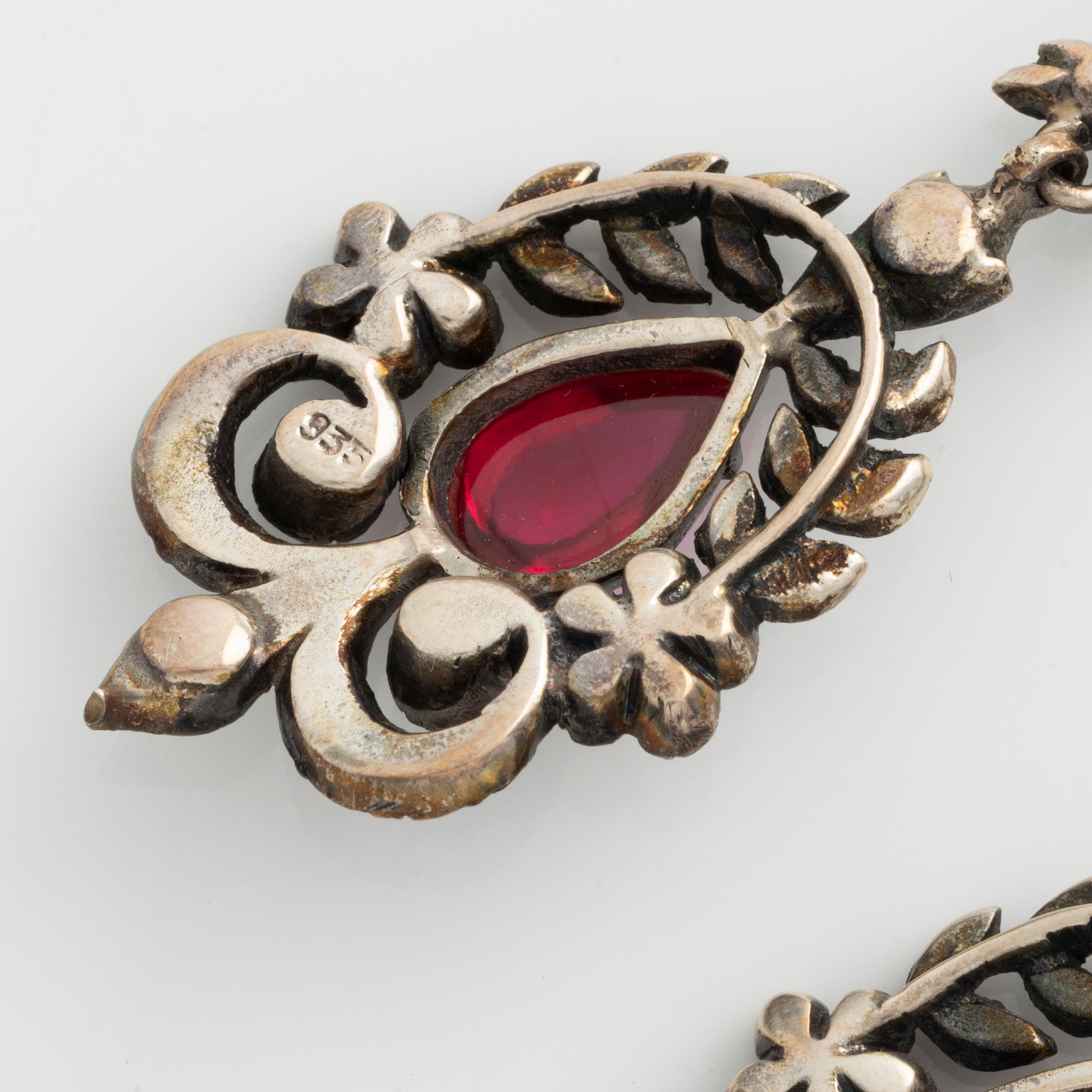 Set of necklace and earrings, silver and paste.