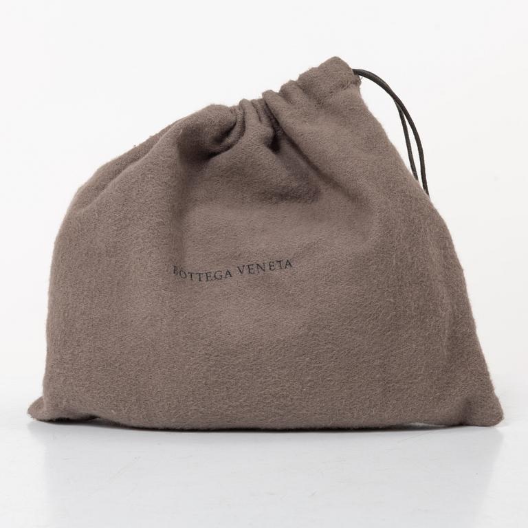 Bottega Veneta clutch, "Knot".