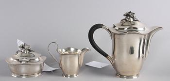 KAFFESERVIS, 3 delar, silver, Erik Råström, Stockholm 1943.