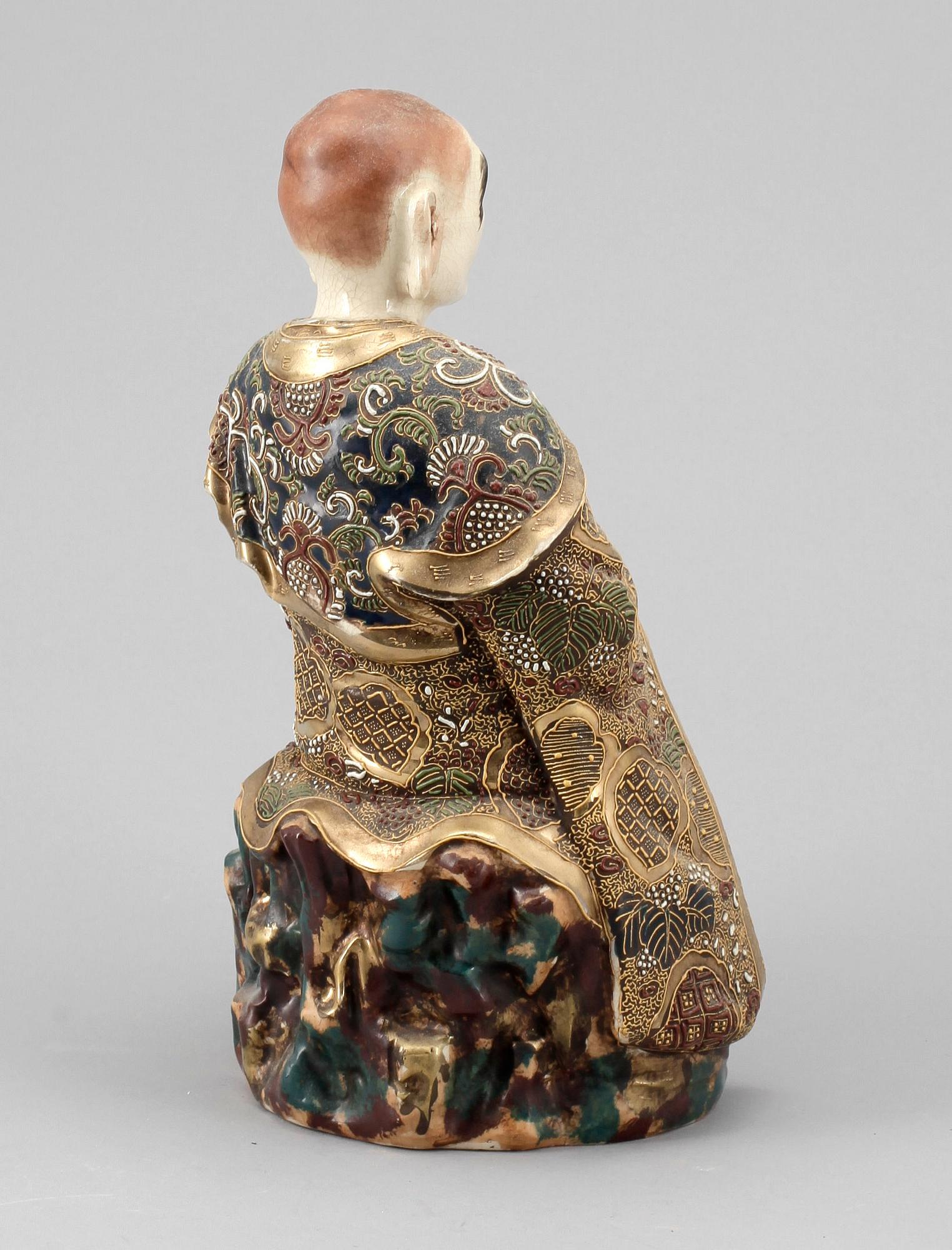 FIGURIN, porslin, Japan, 1900-talets första hälft.
