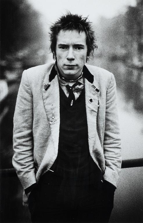 Anton Corbijn, "Johnny Rotten, Amsterdam", 1977.