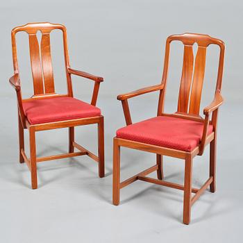 KARMSTOLAR, ett par, "Ambassadör", Carl Malmsten, Rydéns Interiör, tillverkade 1985.