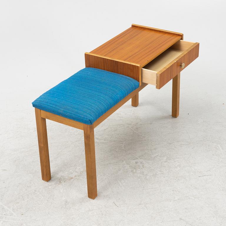 Hall bench, second half of the 20th century.