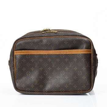 Louis Vuitton, a 'Reporter MM' cross body bag, 2001.