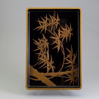 a japanese kimono tray, Meiji (1868-1912).