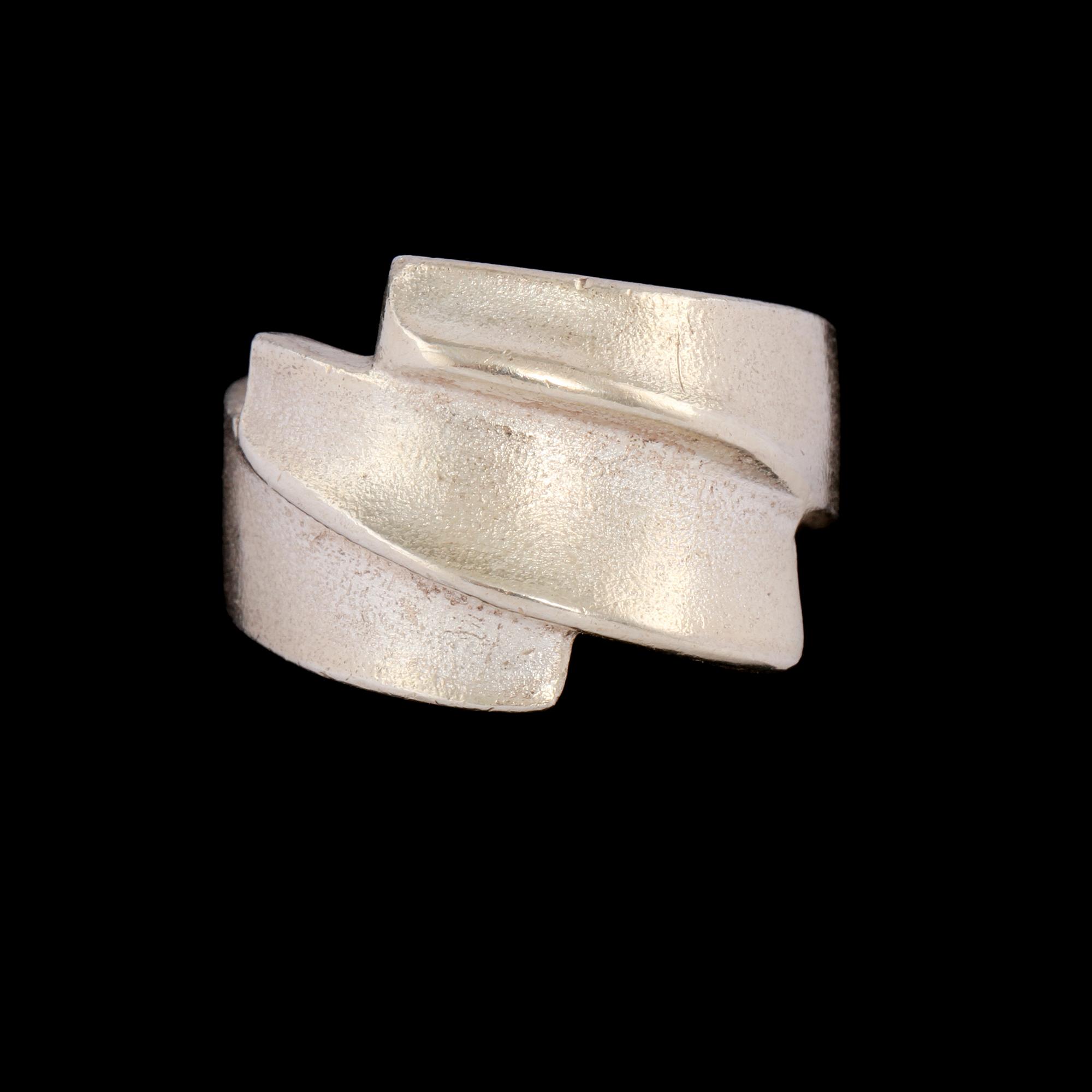 RING, sterlingsilver, Björn Weckström, Lapponia, Finland. 1996. Vikt 8 g.