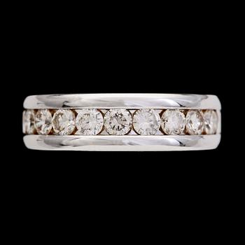 226. RING, 9 briljantslipade diamanter, tot. ca 0.90 ct.