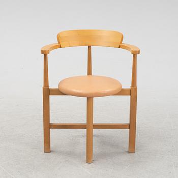 Torbjörn Ahlström, a birch chair.