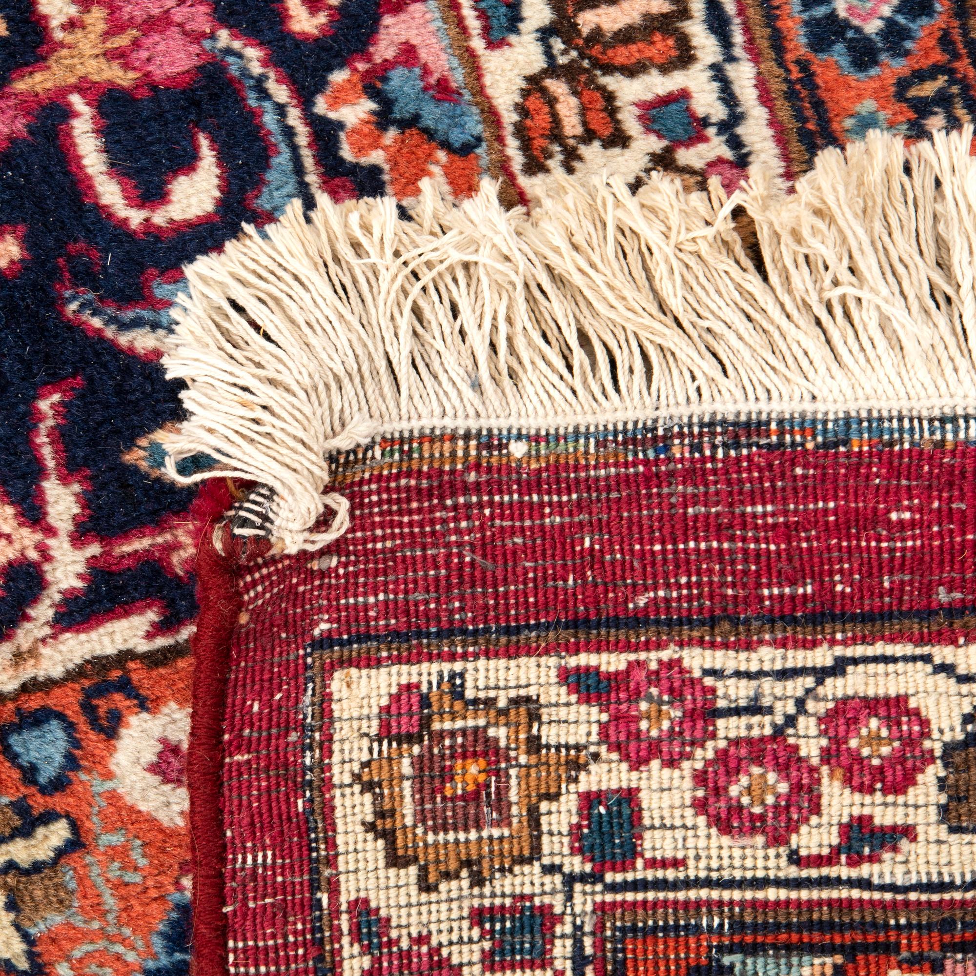 Rug Meshed semi-antique approximately 343x253 cm.