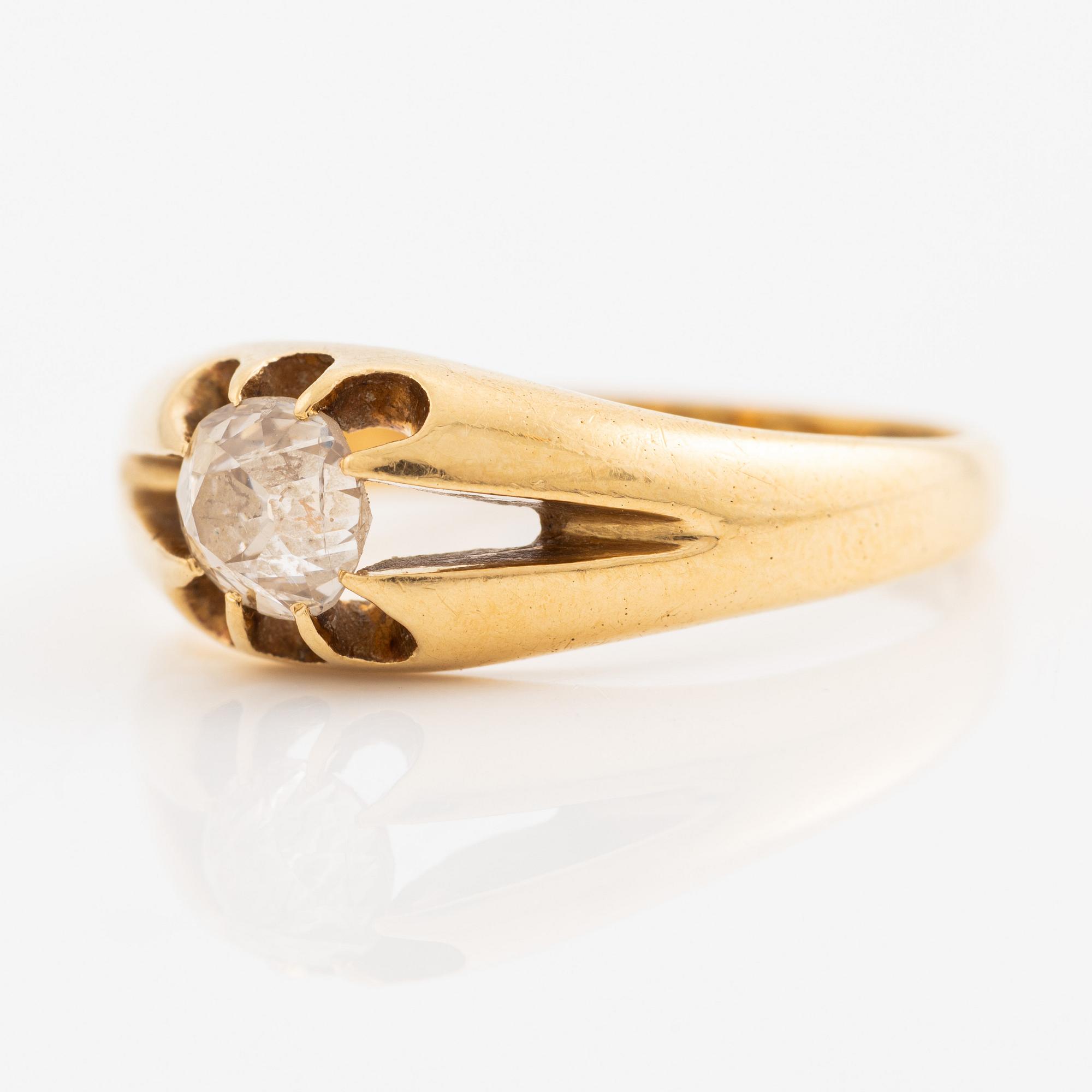 Ring, 18K gold with old-cut diamond.