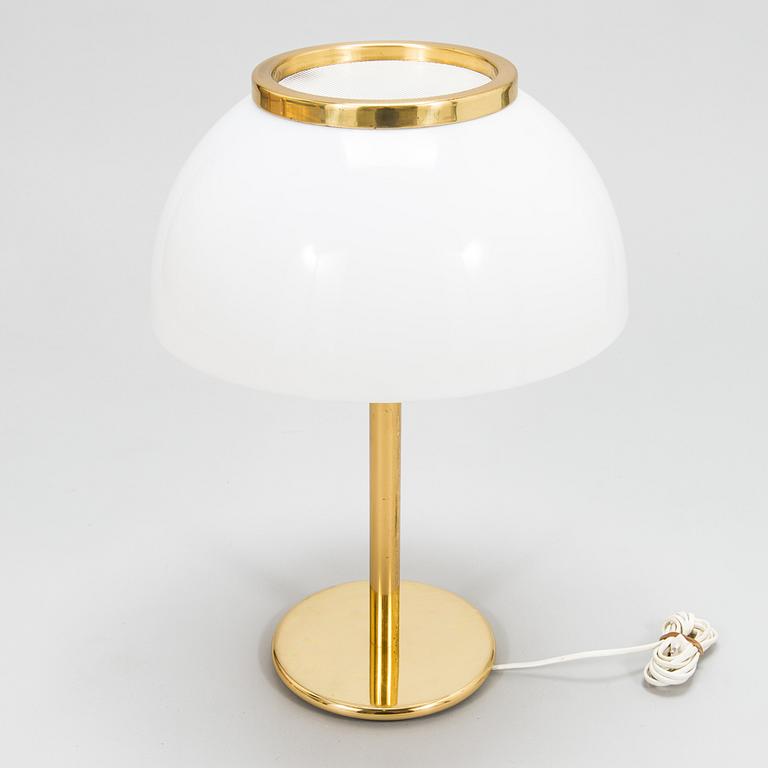 Heikki Turunen, bordslampa, modell modell 940-147, Stockmann Orno 1900-talets slut.