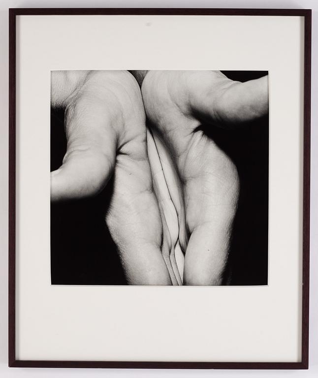 Eva Klasson, photograph signed on verso.