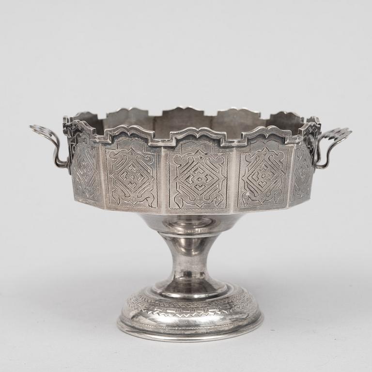 A Russian Silver Sugar Bowl, assay master Anatoly  Apollonovich Artsybashev, Moscow 1891.