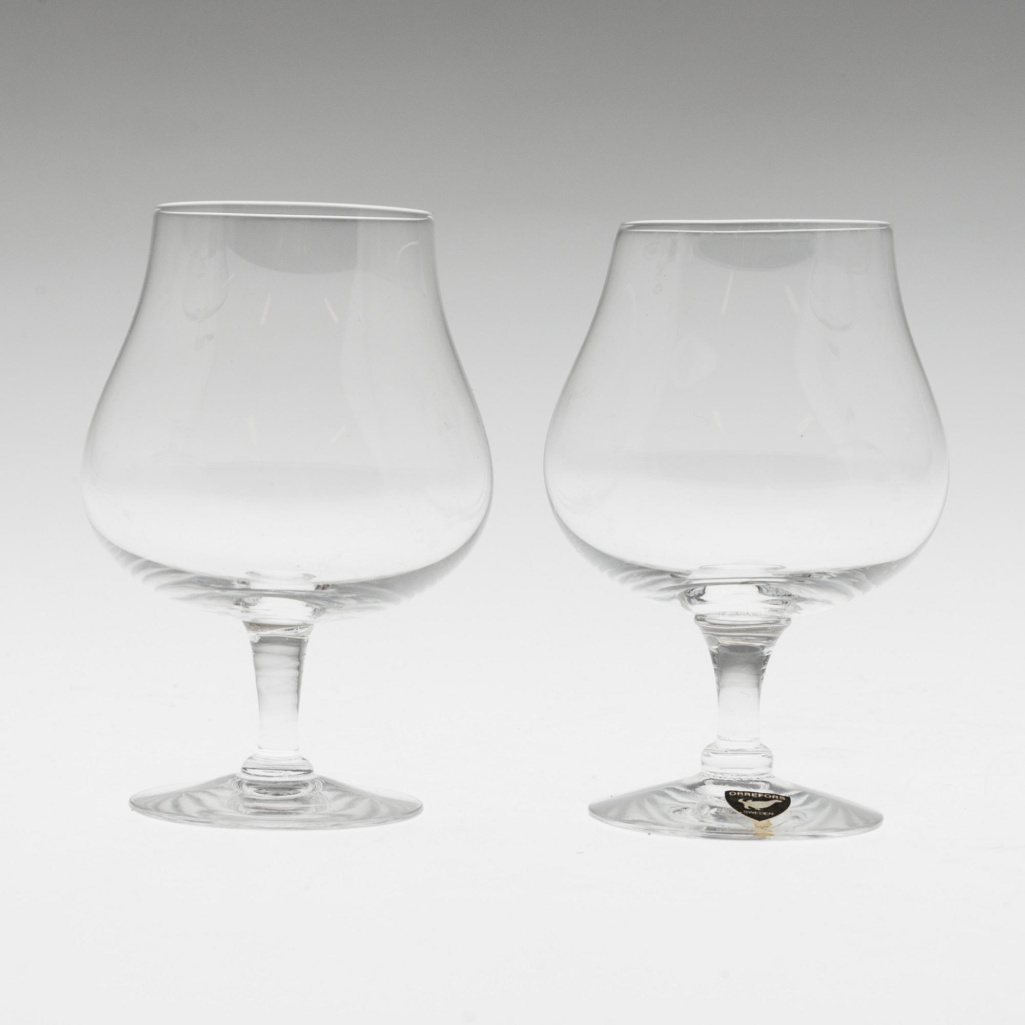 ORREFORS, konjakskupor, 16 st, glas, 1900-talets sista kvartal.