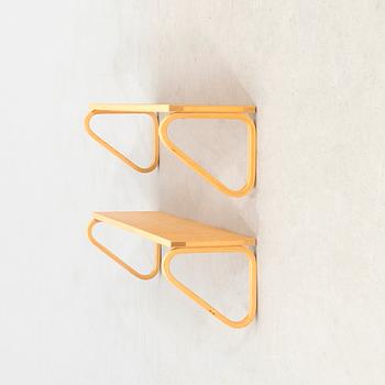 Alvar Aalto, vägghyllor 2 st Artek Helsingfors 1970-tal.