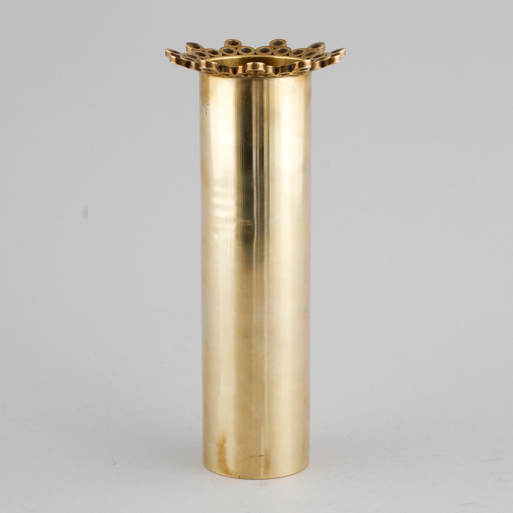 PIERRE FORSELL, vas, mässing, Skultuna, 1900-talets andra hälft.