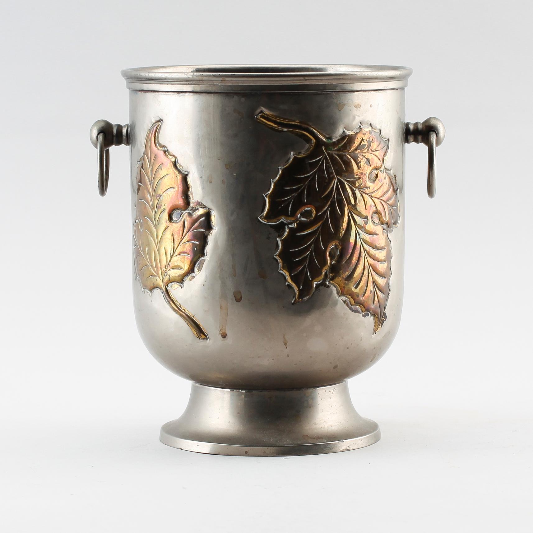 CHAMPAGNEKYLARE, brons, 1900-talets första hälft.