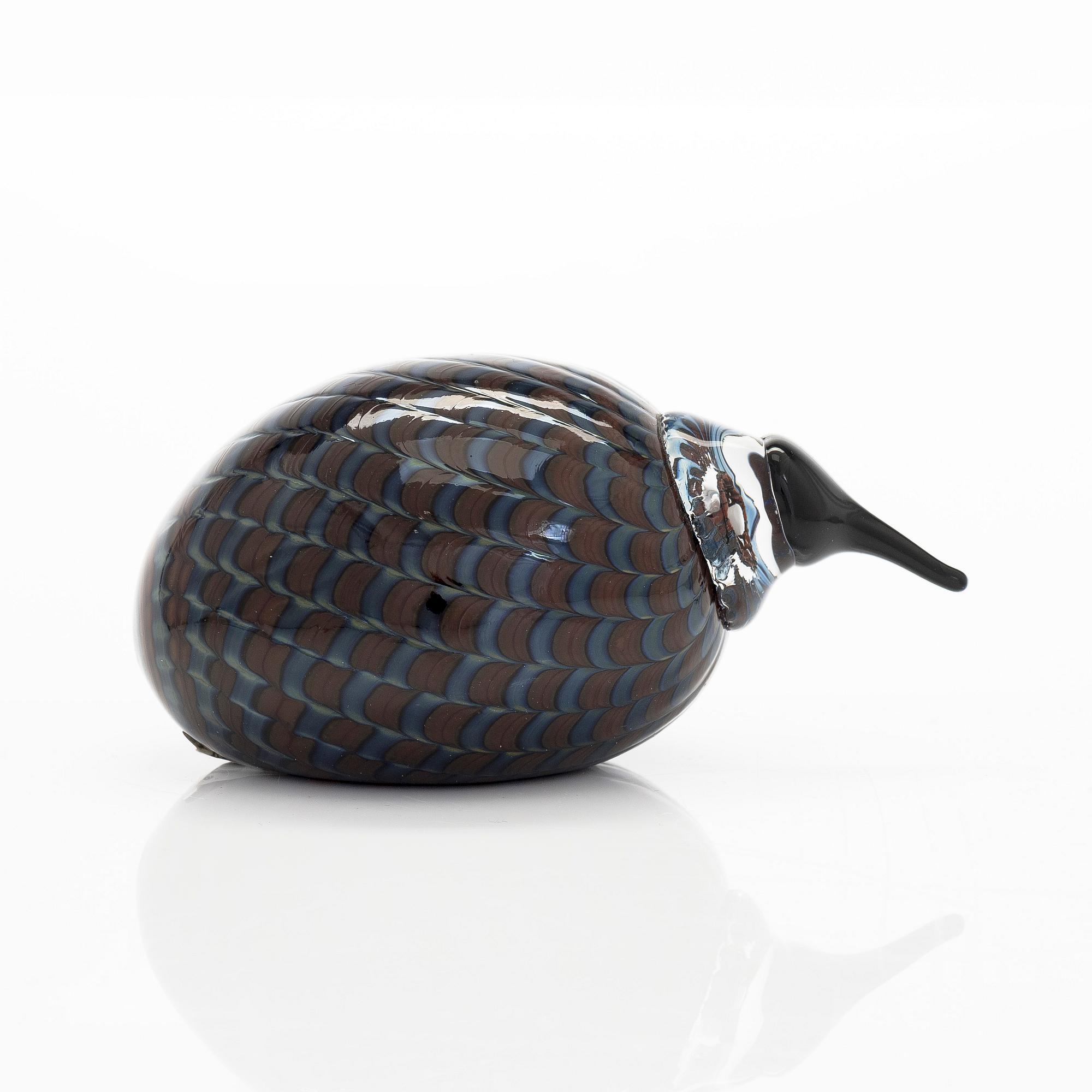 Oiva Toikka, A glass bird, 'Little Kiwi', signed O. Toikka Iittala.