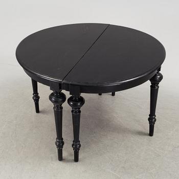 A 19th century dining table.