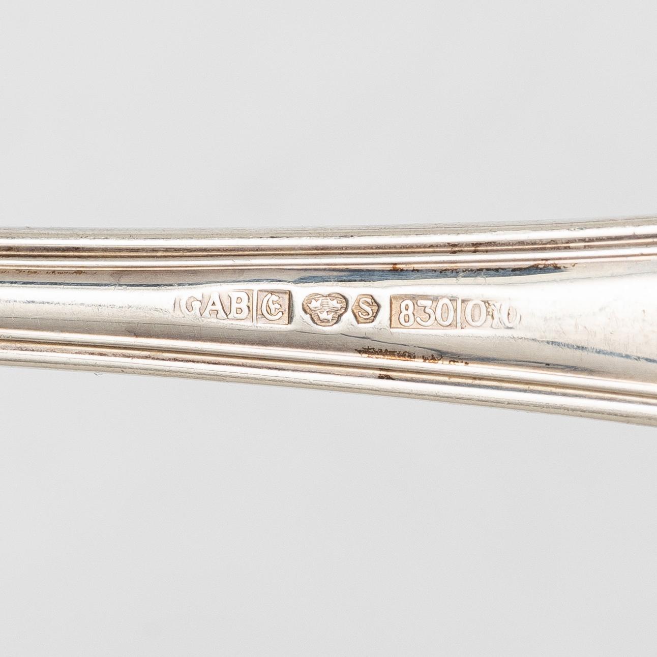 Guldsmedsaktiebolaget (GAB), A Swedish silver cutlery set, 'Gammal fransk' pattern, including with year mark Eskilstuna 1983 (89 pieces).