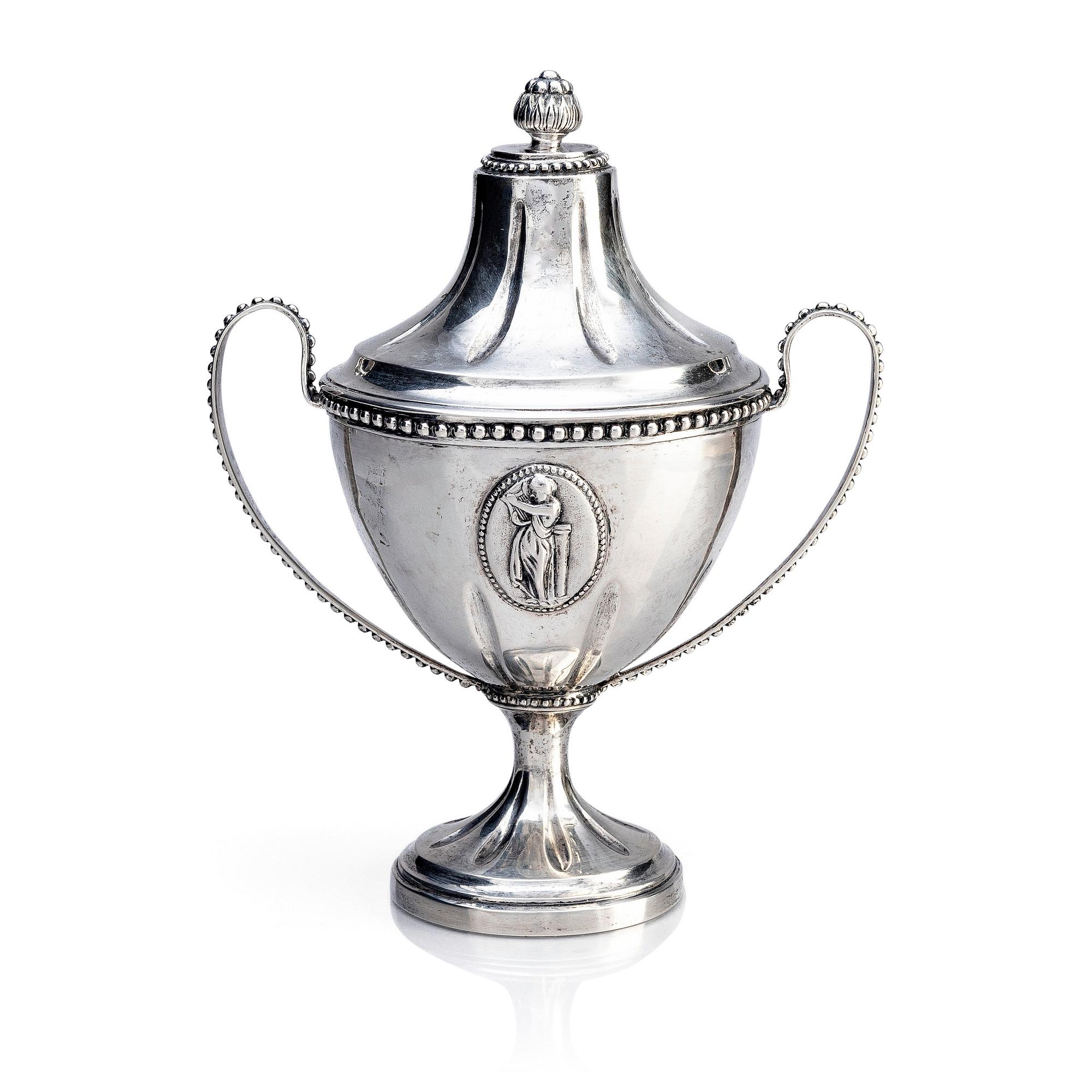 Erik Ernander, sockerskål med lock, silver, Uppsala 1791. Sengustaviansk.