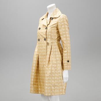 Burberry, a silk coat, italian size 40.