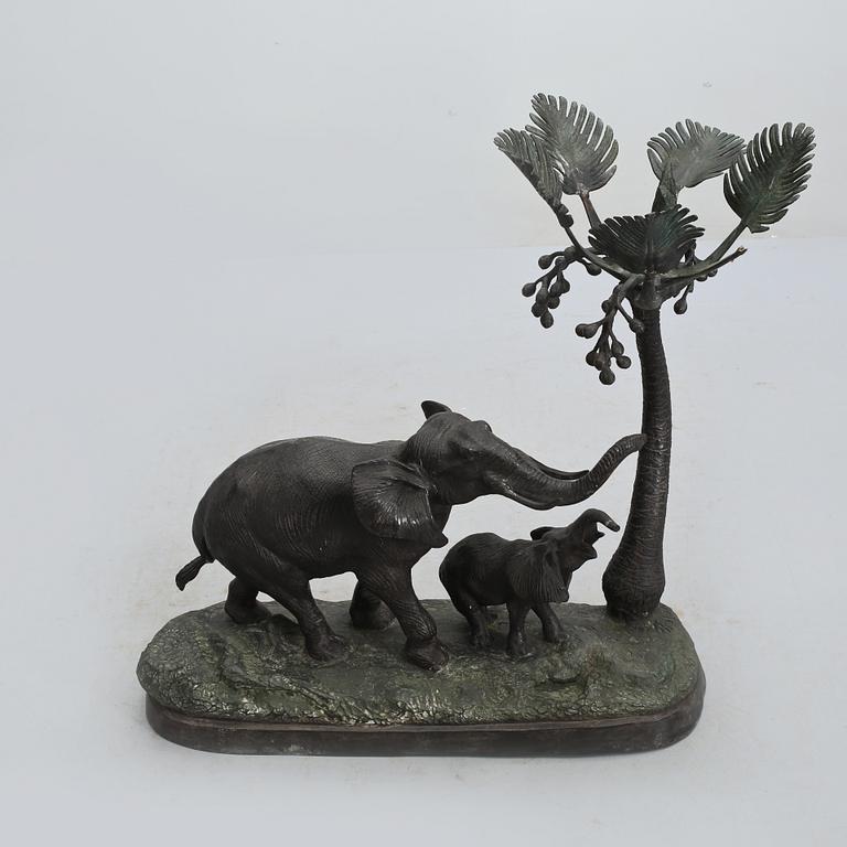 SKULPTUR, troligen brons, orientalisk, 1900-talets andra hälft.