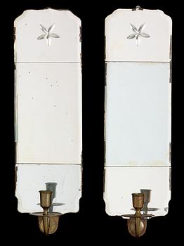 A pair of Gustavian one-light girandole mirrors by Nils Meunier 1781.