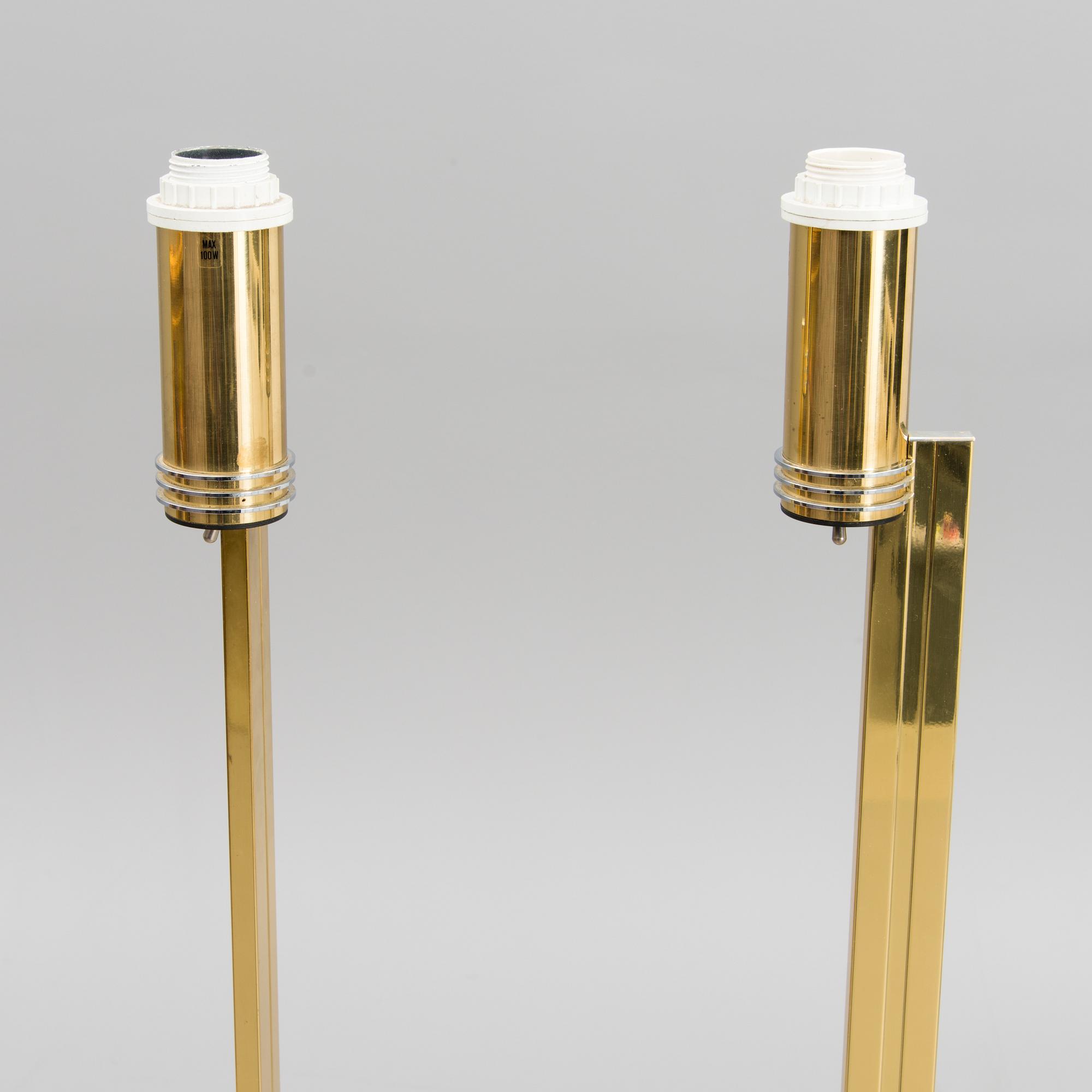 LATTIAVALAISIMIA, 2 kpl, Høvik Lys, Norja 2000-luku.