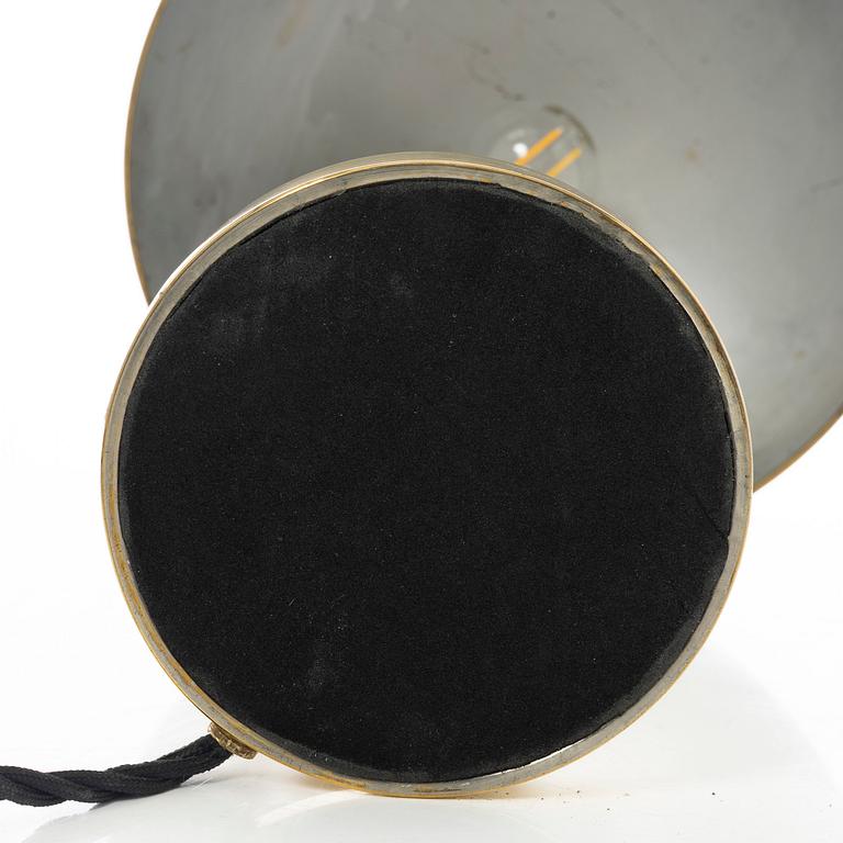 Harald Notini, Table lamp, model "15091 A", Arvid Böhlmarks Lamp Factory, Stockholm, 1930s.