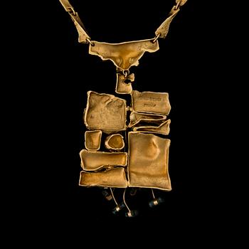 BJÖRN WECKSTRÖM, necklace "Flowering wall", 18K gold, tourmaline crystals. Lapponia 1966.