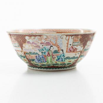 A famille rose punch bowl, Qing dynasty, 19th century.