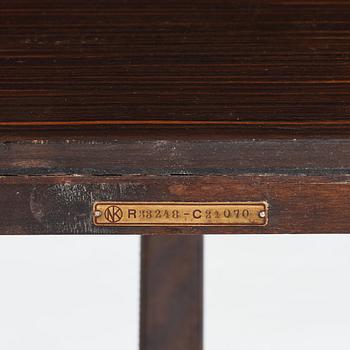 Axel Einar Hjorth, konsolbord "Louis", Nordiska Kompaniet, Stockholm 1928.