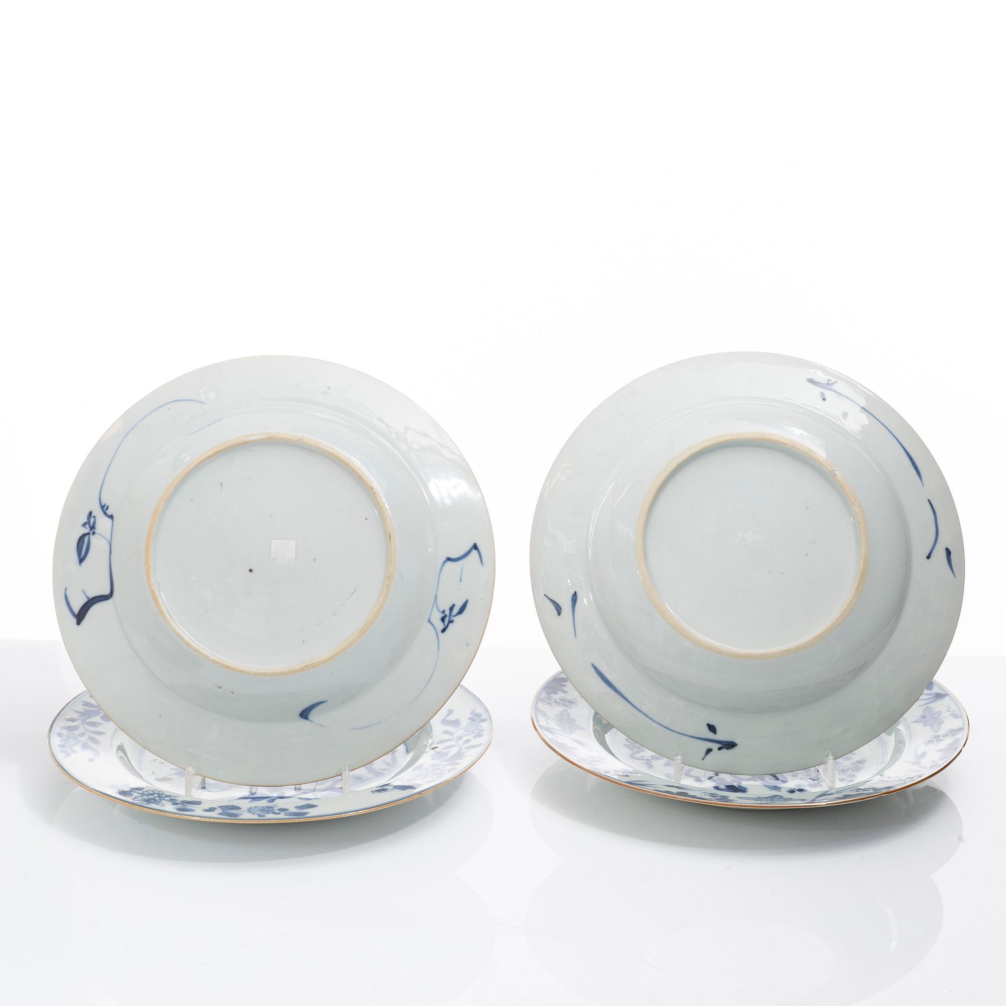 Tallrikar, 10 stycken, porslin. Qingdynastin, 1700--tal.