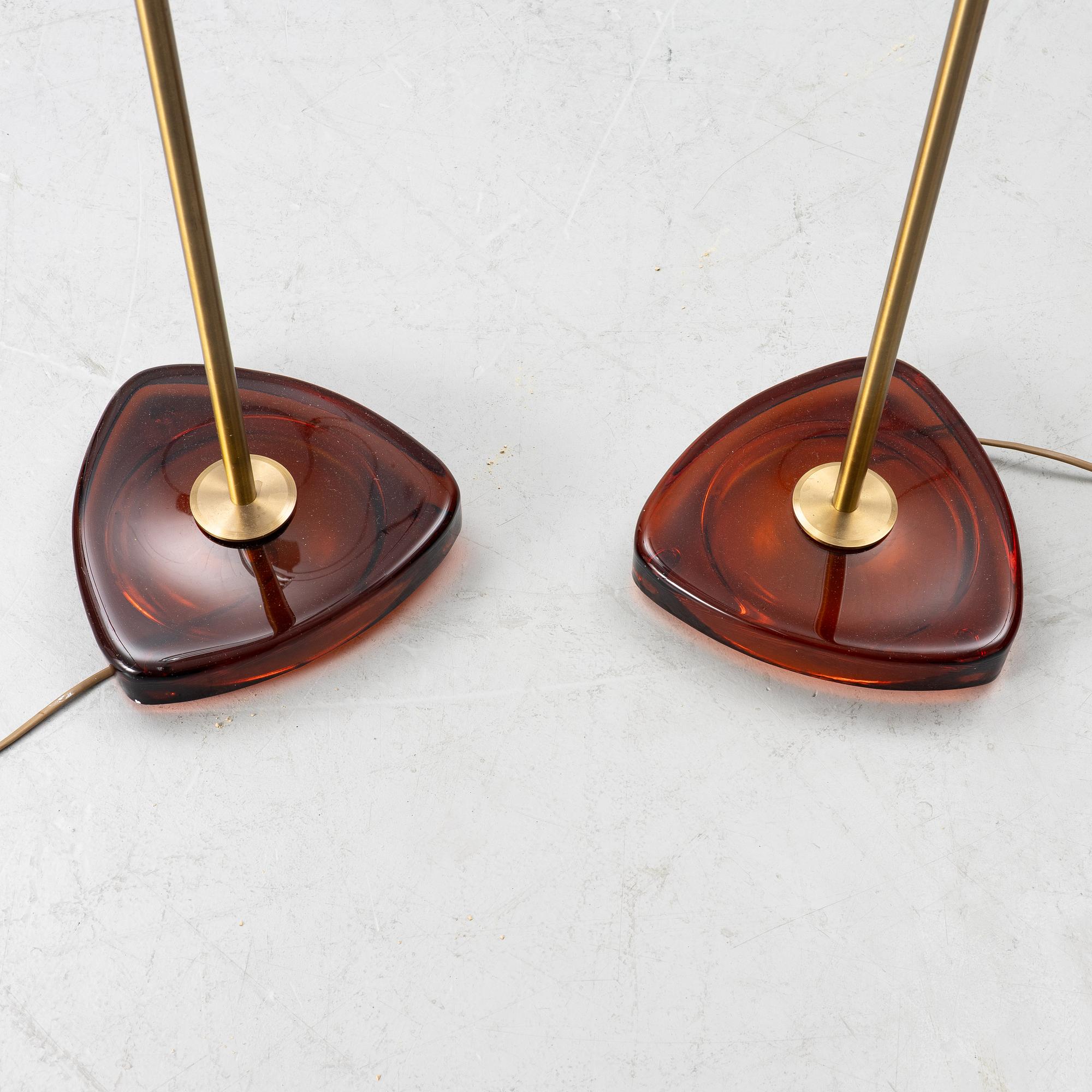 Golvlampor ett par, Nybro Armaturfabrik, 1900-talets andra hälft.