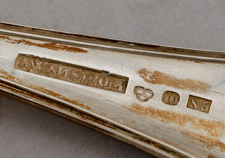 SKEDAR, 3 st, silver, svenska stämplar 1800-tal. Vikt ca 167 g.